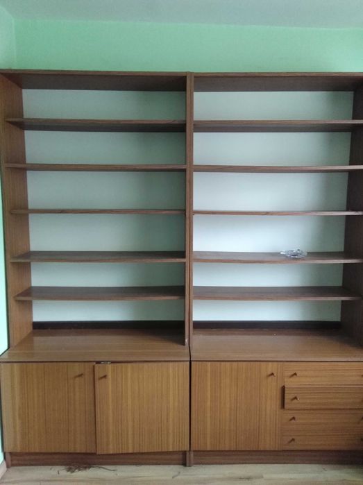 Regał dwuczęściowy PRL.