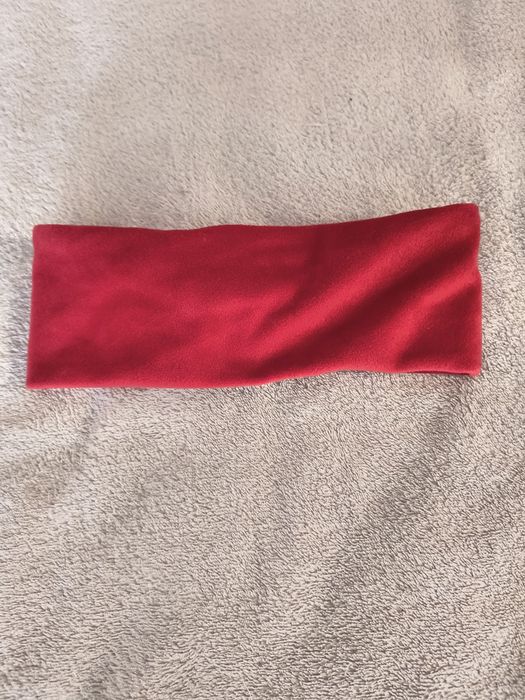 Welurowa czerwona opaska