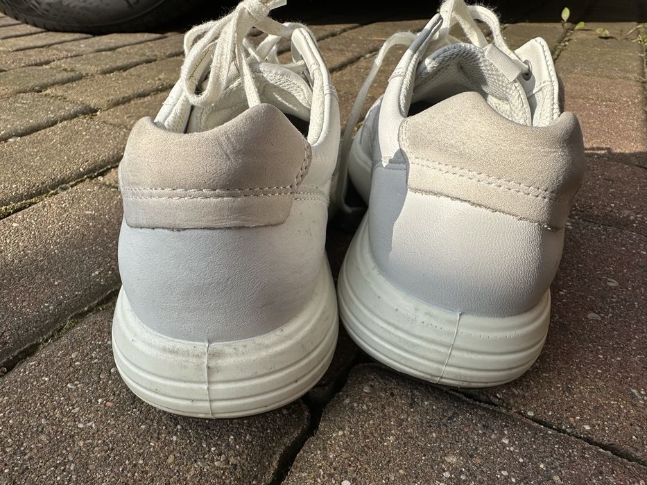 Ecco piękne sneakersy, buty sportowe.  38. Białe. Skórzane