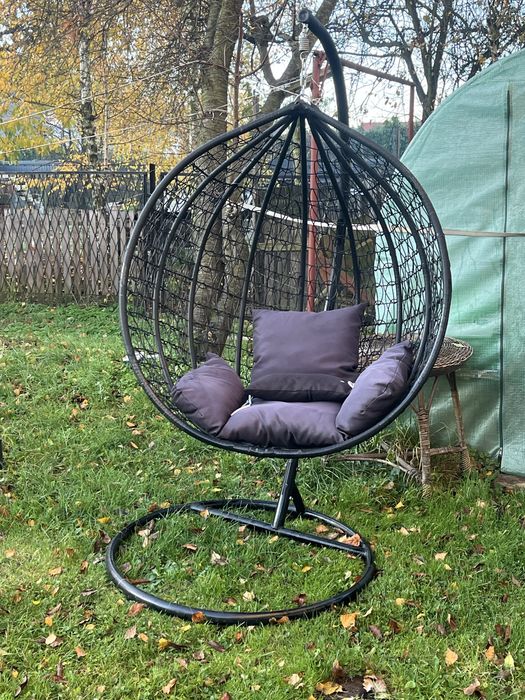 Sprzedam bocianie gniazdo jak nowe z podiszkami i stojakiem