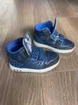 Buty sportowe dla chłopca 27