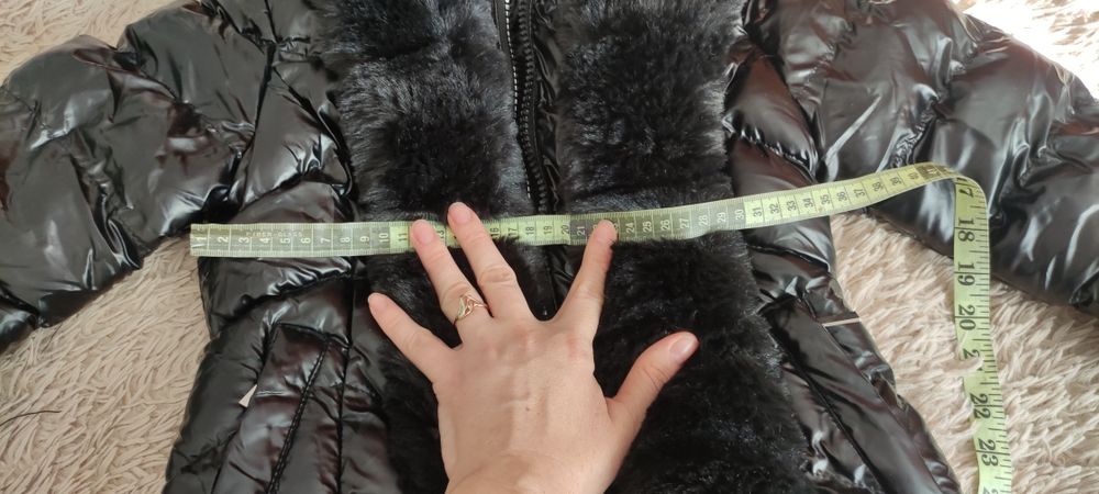 Зимова куртка для дівчинки