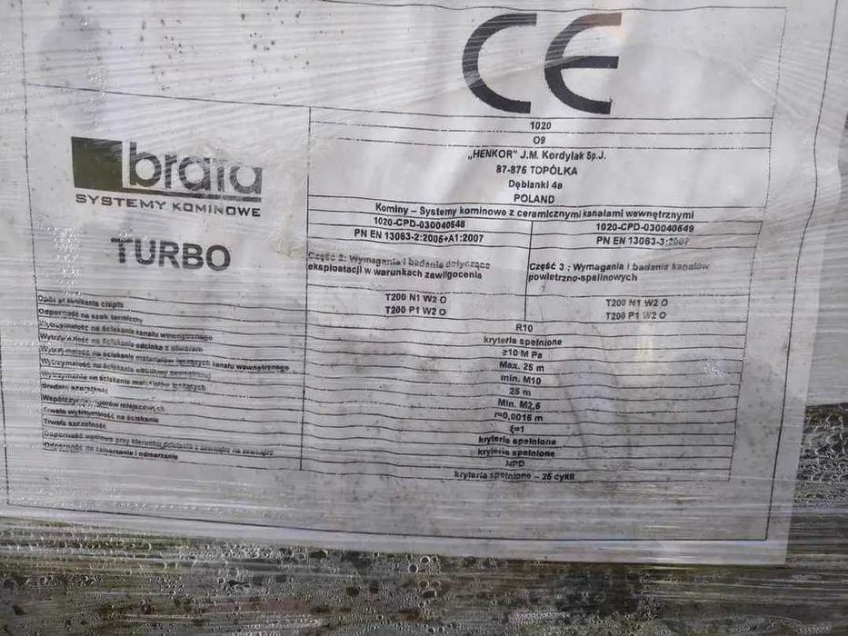 Komin na gaz firmy BRATA 8m fi140 pustak typu SW