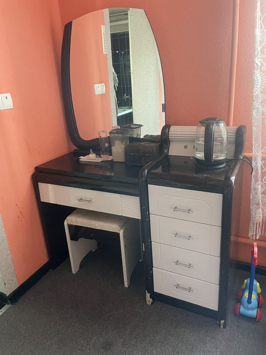 Продам меблі для дому