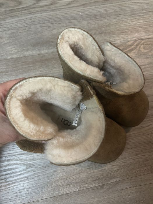 Дитячі натуральні ugg