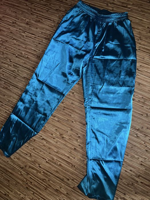 Женская шелковая  пижама