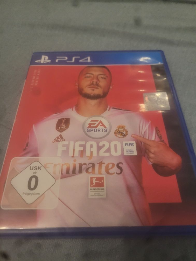 Gry na PlayStation 4
