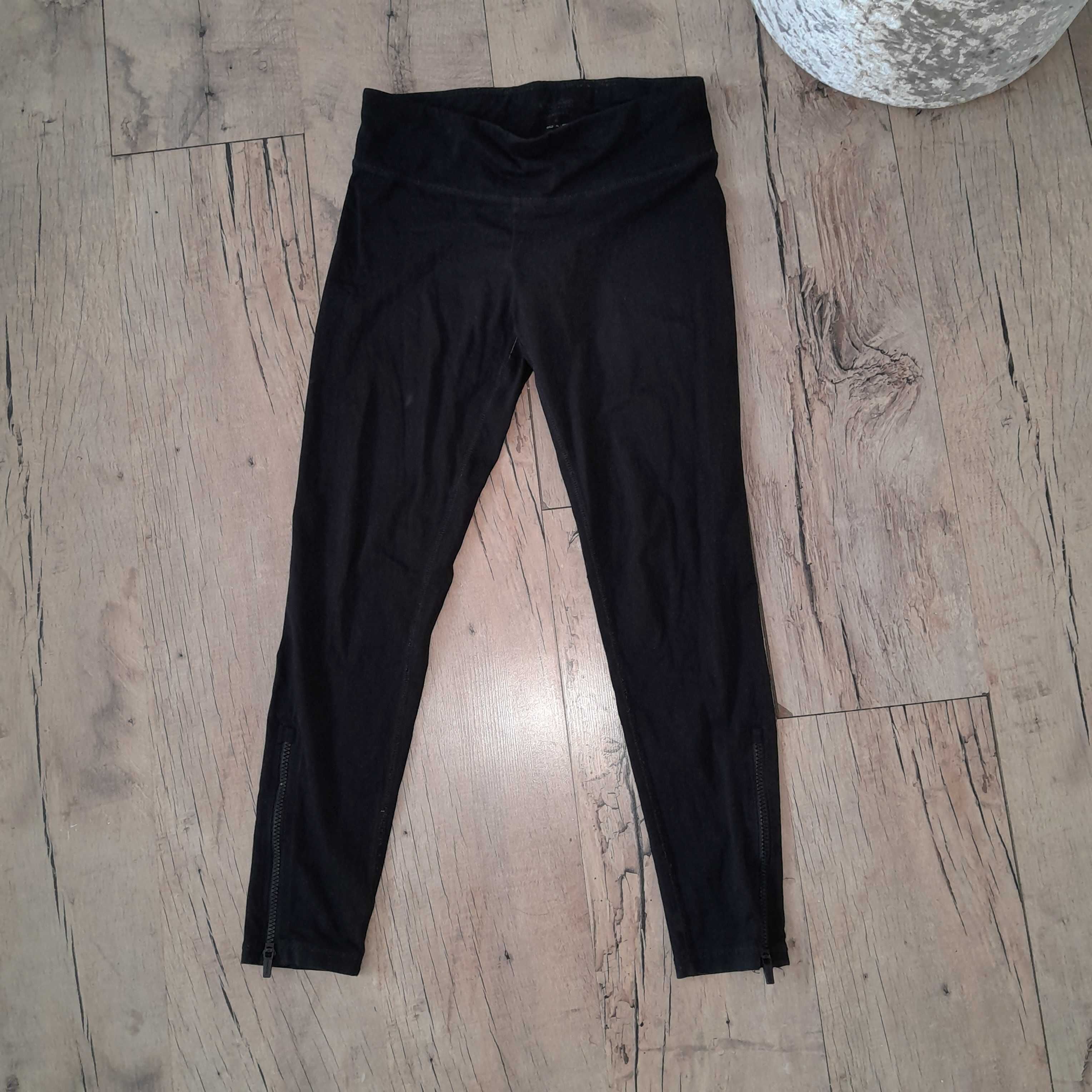 Czarne legginsy Calvin Klein XS S M