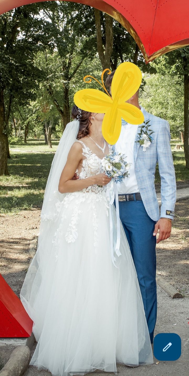 Весільне плаття