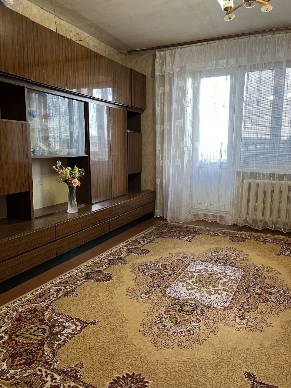 Продаю трикімнатну квартиру вул. П'ятницька