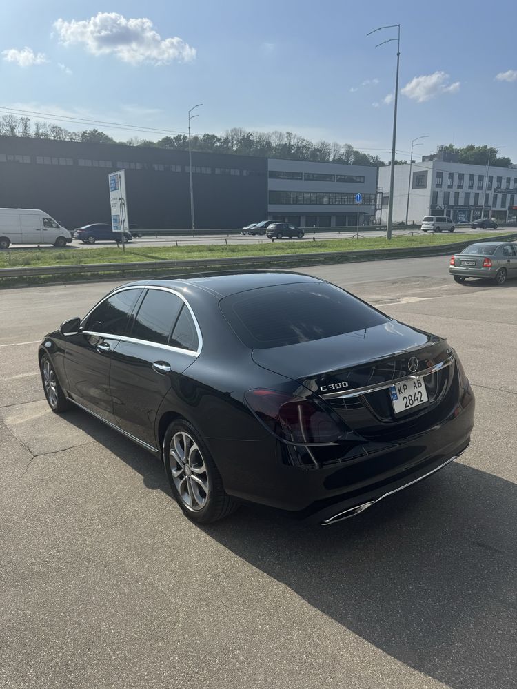 Mercedes С300 2016 год 4matic