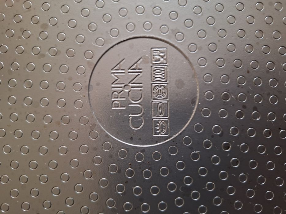 Patelnia primacucina  nowa nie używana