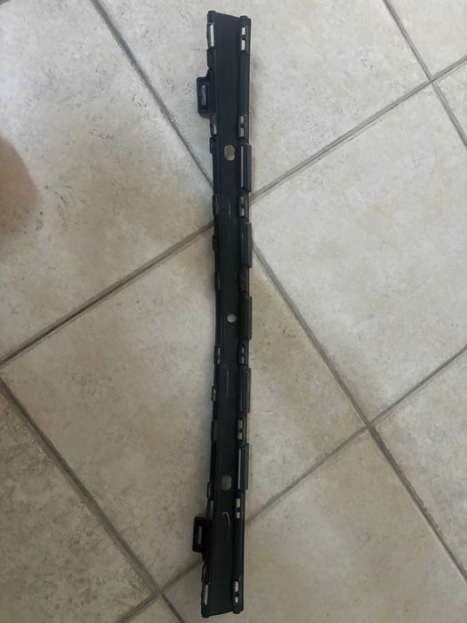 Peça de parachoques Mercedes CLA e compatíveis