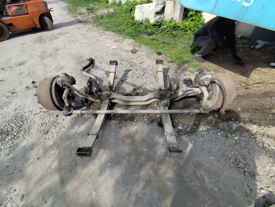 Балка вісь ЛАЗ ЛИЛ автобус передня