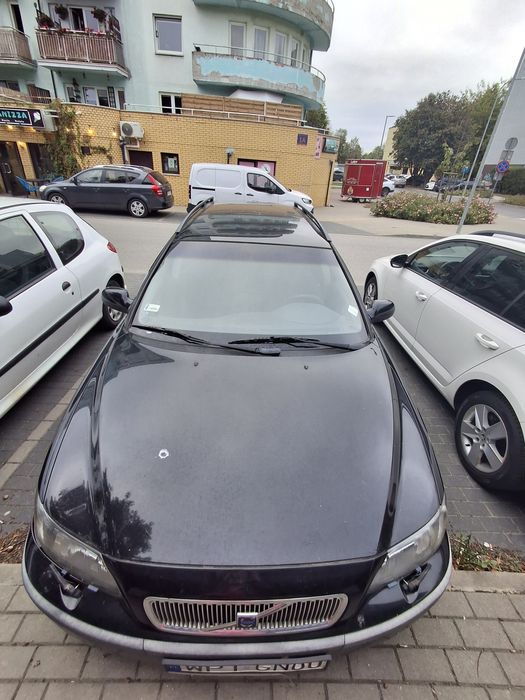 Volvo V70 na części - sprzedam w całości