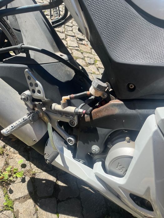 Yamaha r125 estado mal