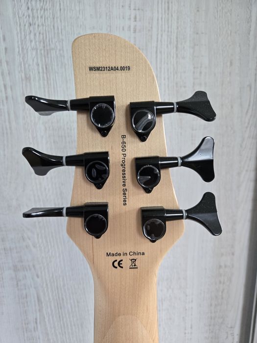 Bas 6-strunowy Harley Benton HB-650 progressive series