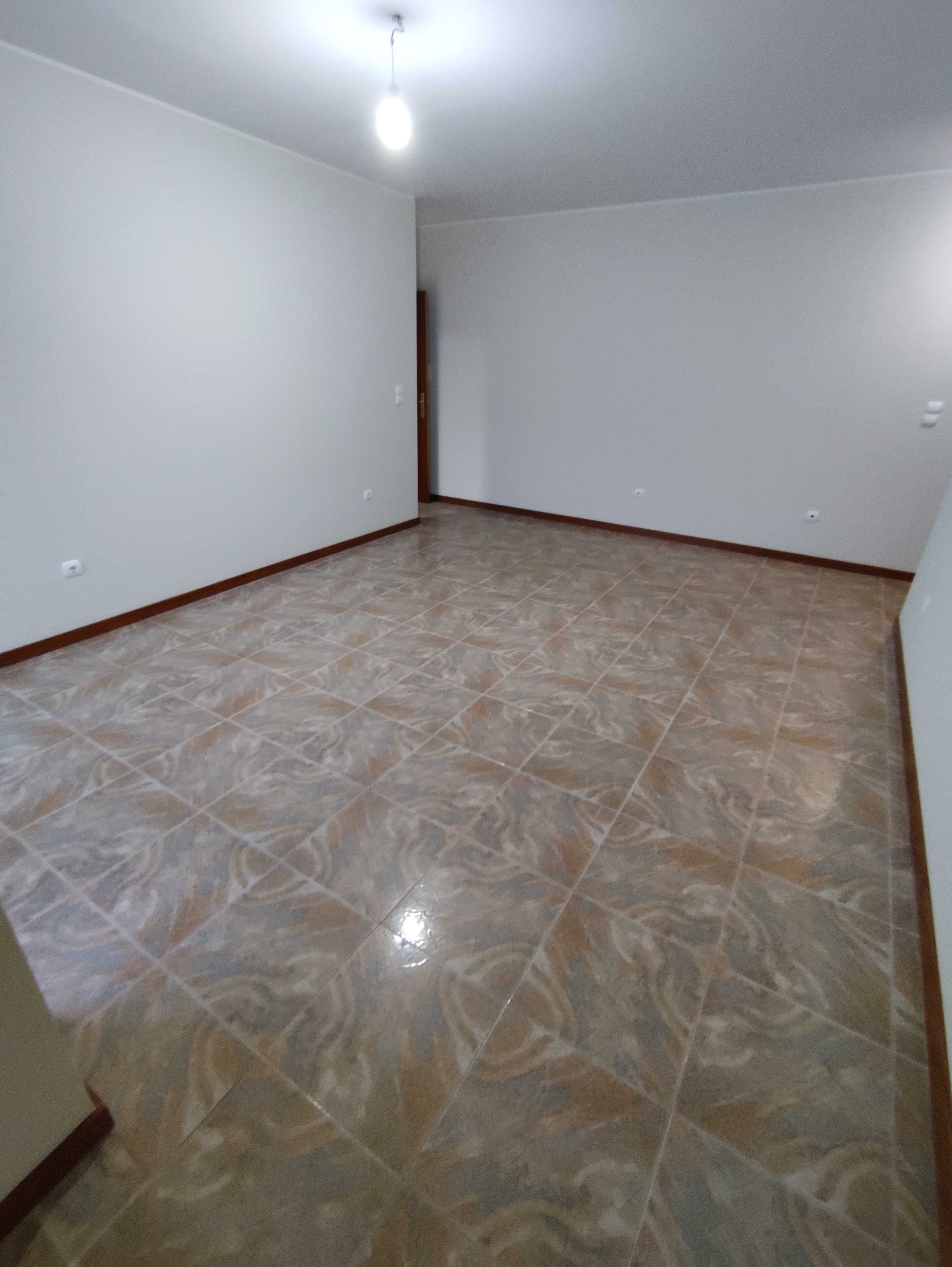 Apartamento T3 em Valongo