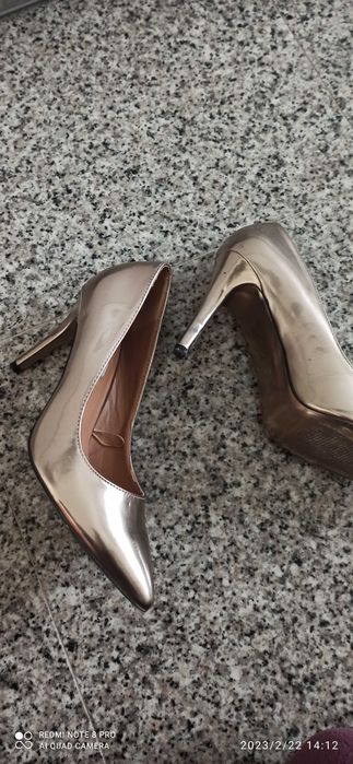 Sapatos "scarpin", prateados, nº. 38, "Seaside"