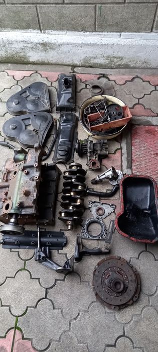 Двигатель в разборе фольксваген 1.6 D
