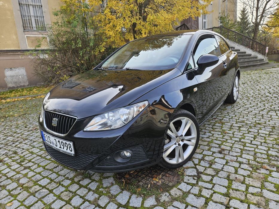 Seat Ibiza wersja Sport Benzyna Klimatronic Alufelgi Sprowadzony Zoba
