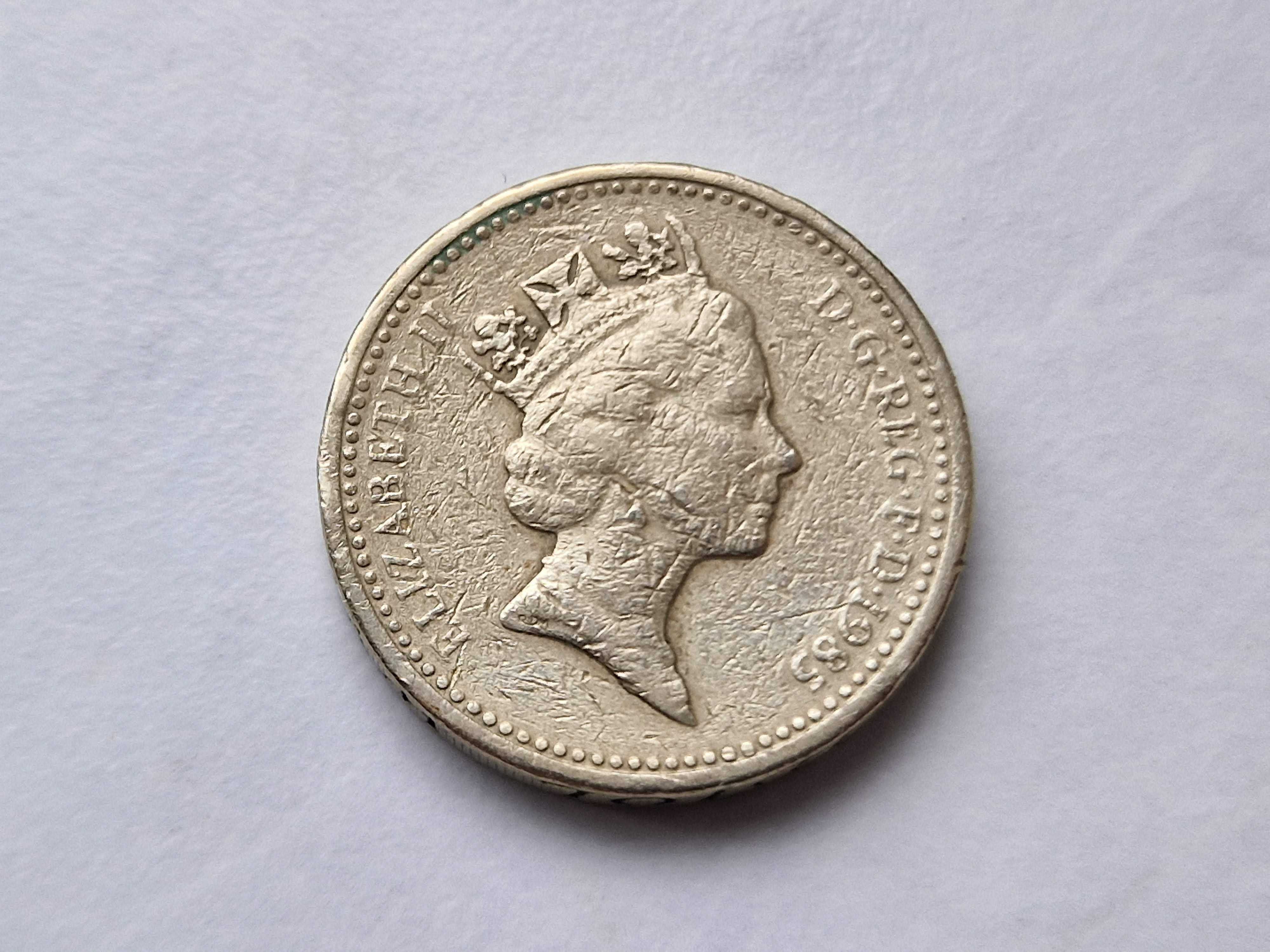 Монети Великобританії 1 GBP фунт стерлінгів 1984, 1985 і 2001 років