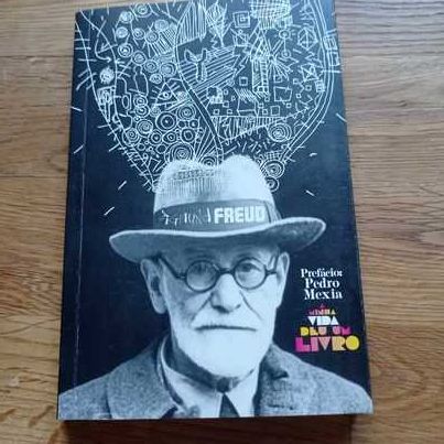 vendo livro Freud