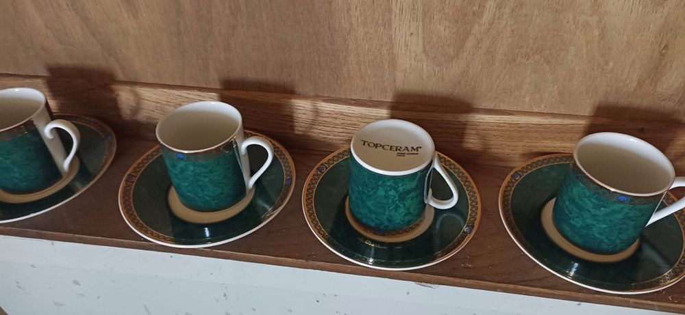 Conjunto chávenas de café porcelana