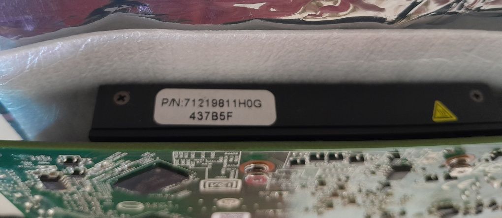 Видеокарта AMD Radeon R5 240 1GB