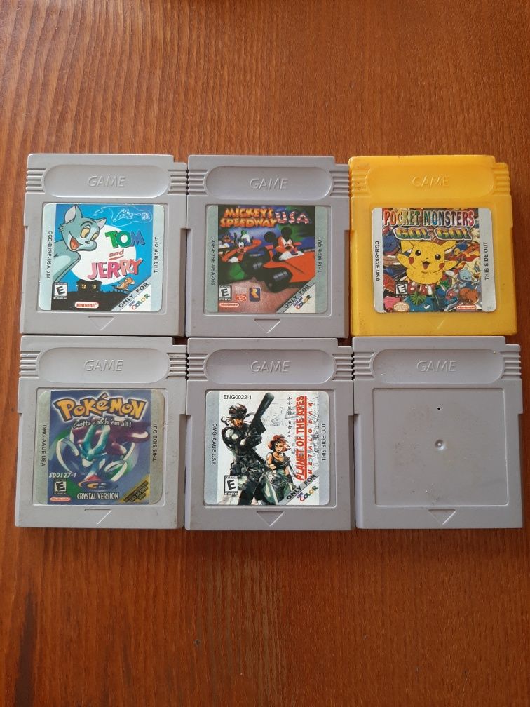 Vendo jogos para gameboy