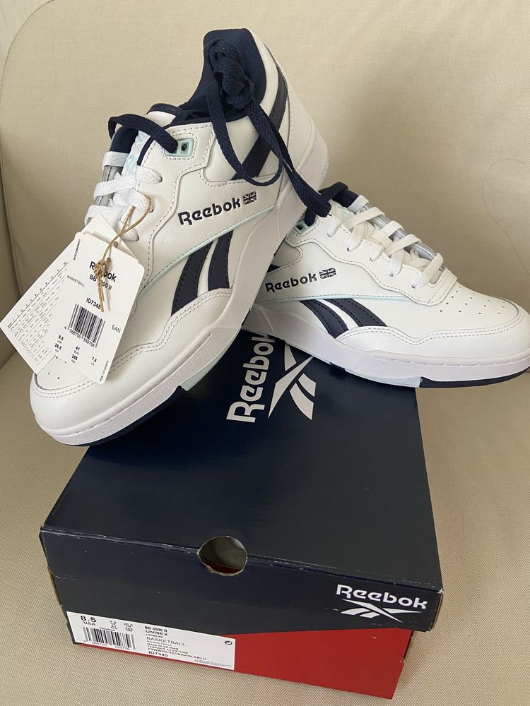 Ténis Reebook novos