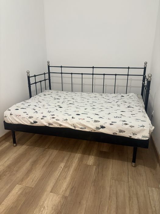 Łóżko rozkładane ikea + 2 materace SVELVIK