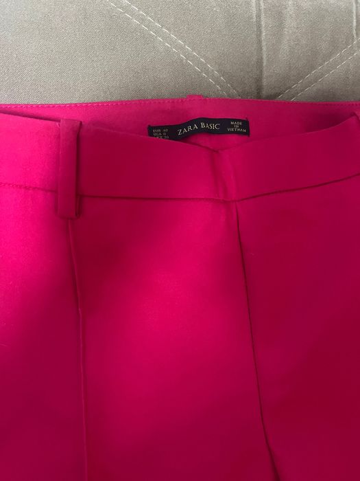 Укорочені Брюки Zara