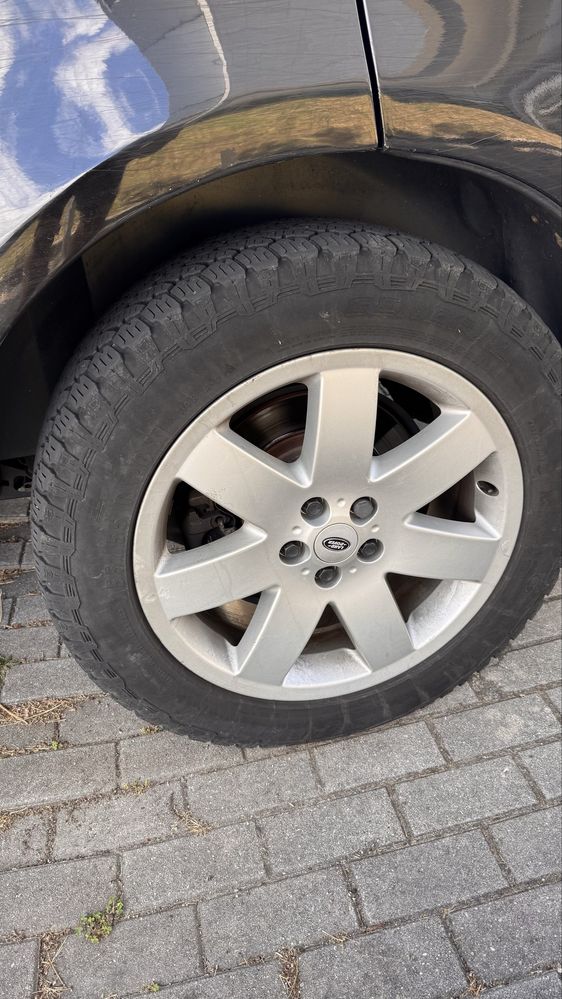 4 Jantes 20” com Pneus 255/55 R20 – Range Rover L322 – 600 €