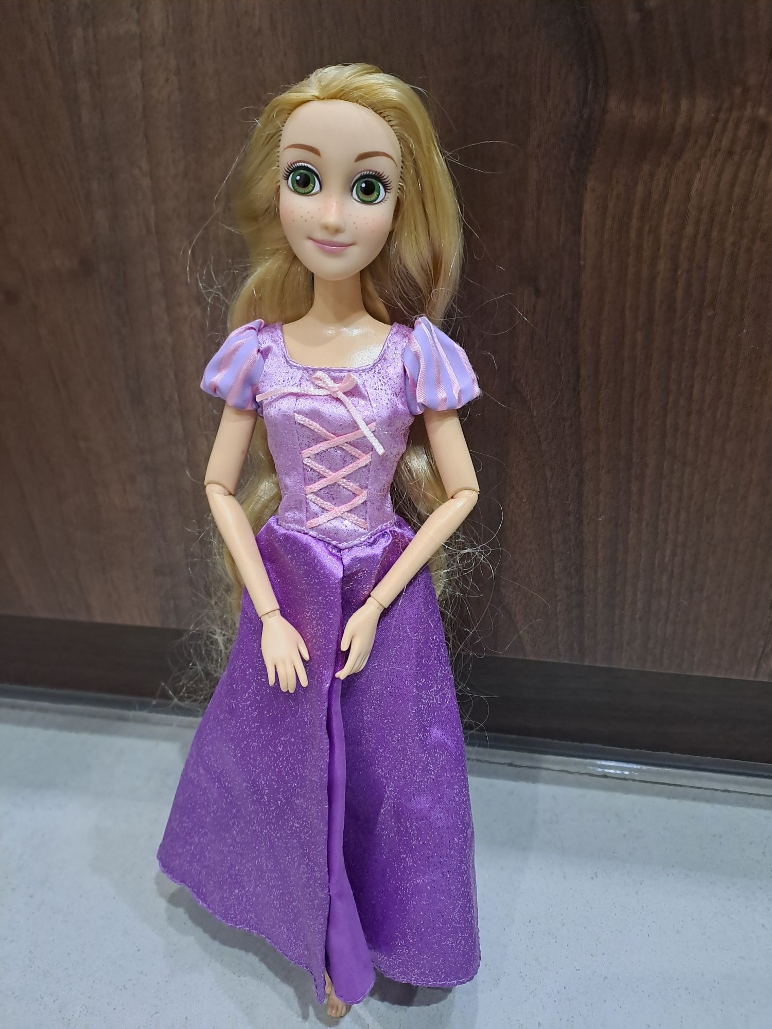 Roszpunka,  Disney Store, Zaplatani,  Barbie