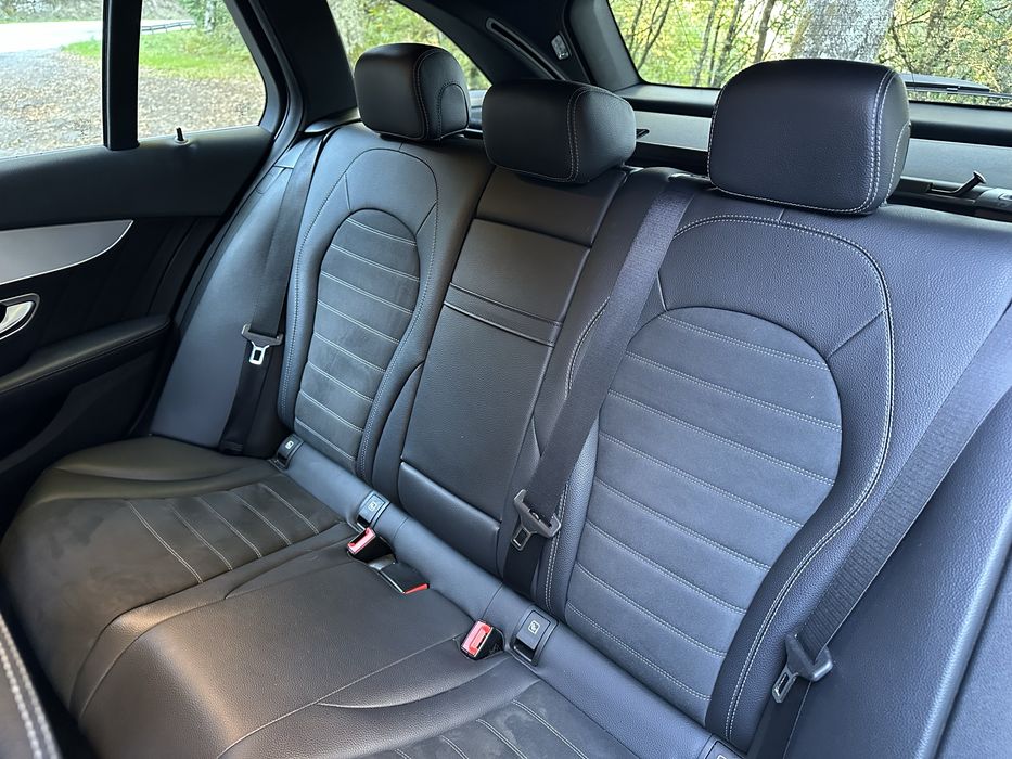 Mercedes-Benz C160 9G-TRONIC AMG-Line