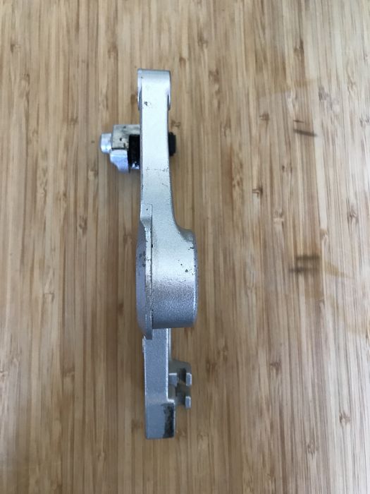 Suporte pinça travão Honda Transalp 600