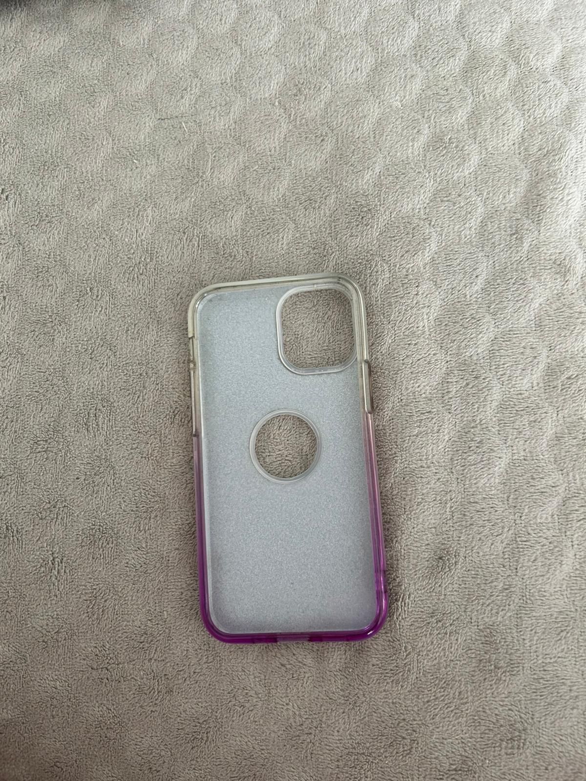 etuii na iPhone 12 mini 
iPhone 12 mini 64 GBiPhone