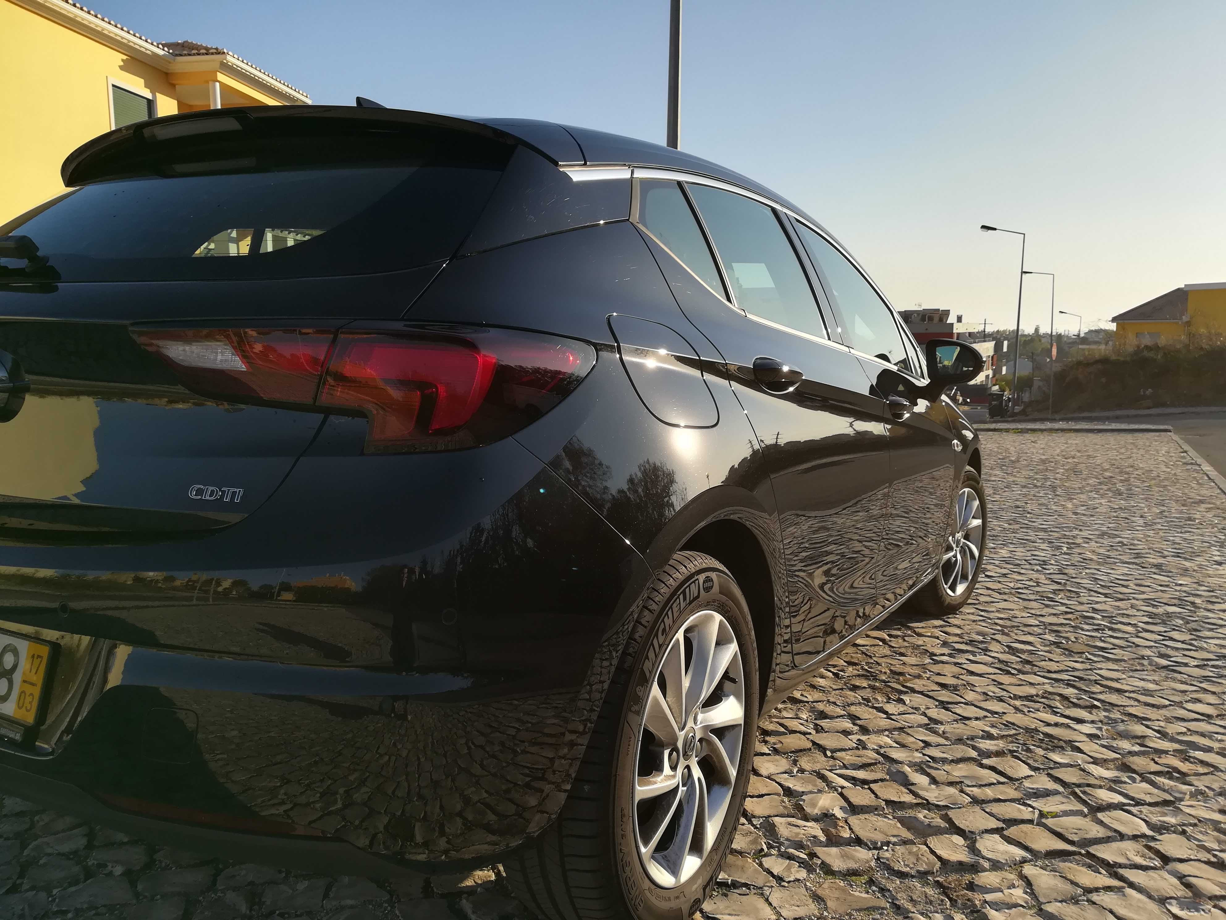 Opel Astra 1.6 CDTI 136CV Innovation