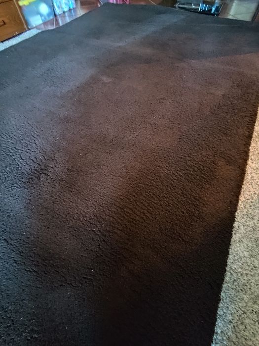 Tapete castanho chocolate