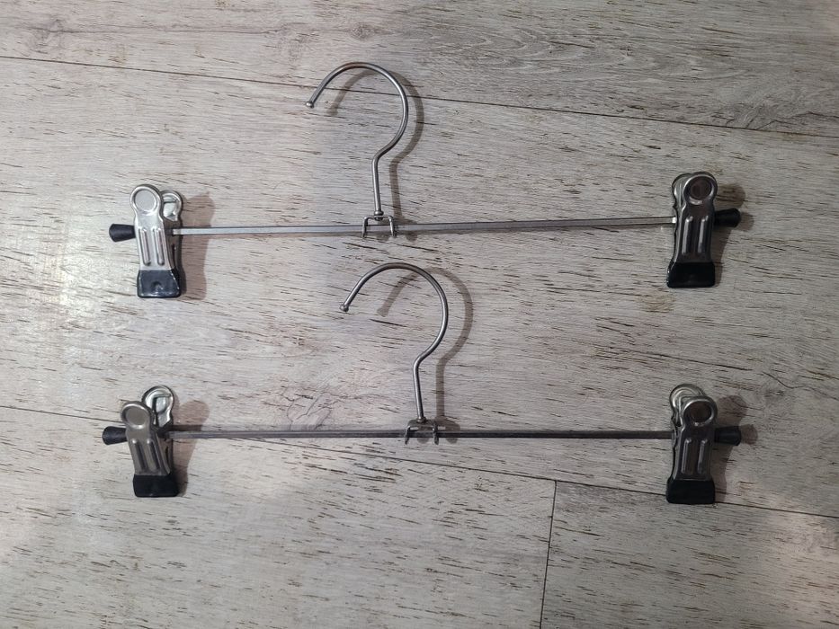 Тремпелі плечики вішалка цинкова з прищіпкою 30см.