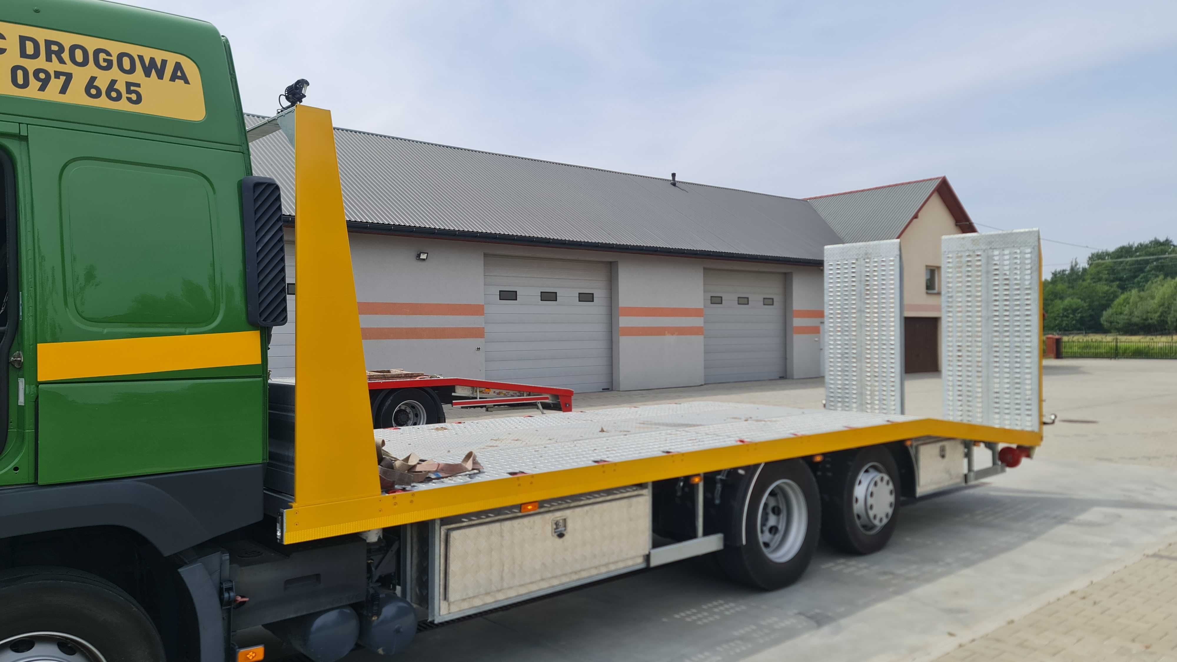 Volvo FM 3 ośka Zabudowa Laweta najazd pomoc drogowa