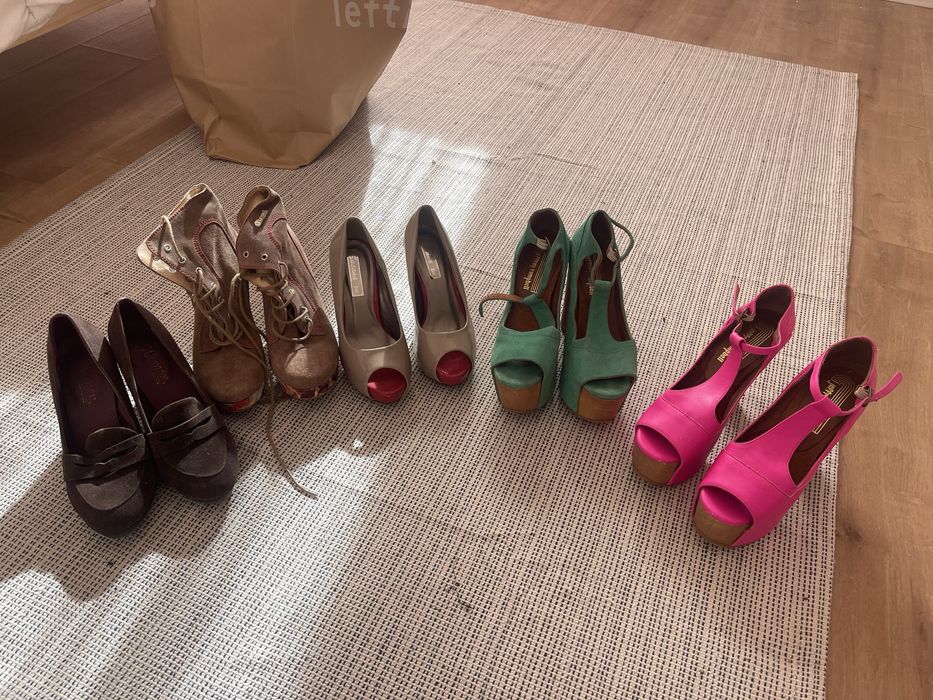 Conjunto de sapatos