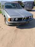 BMW 728i E23 rekin z dokumentami