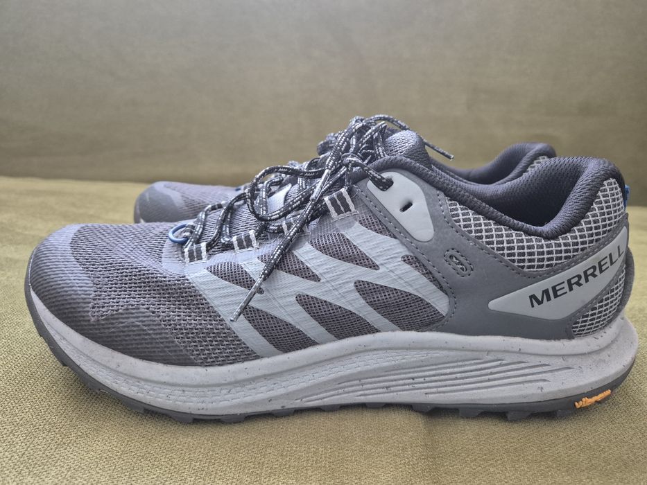 Бігові кросівки чоловічі Merrell Nova 3