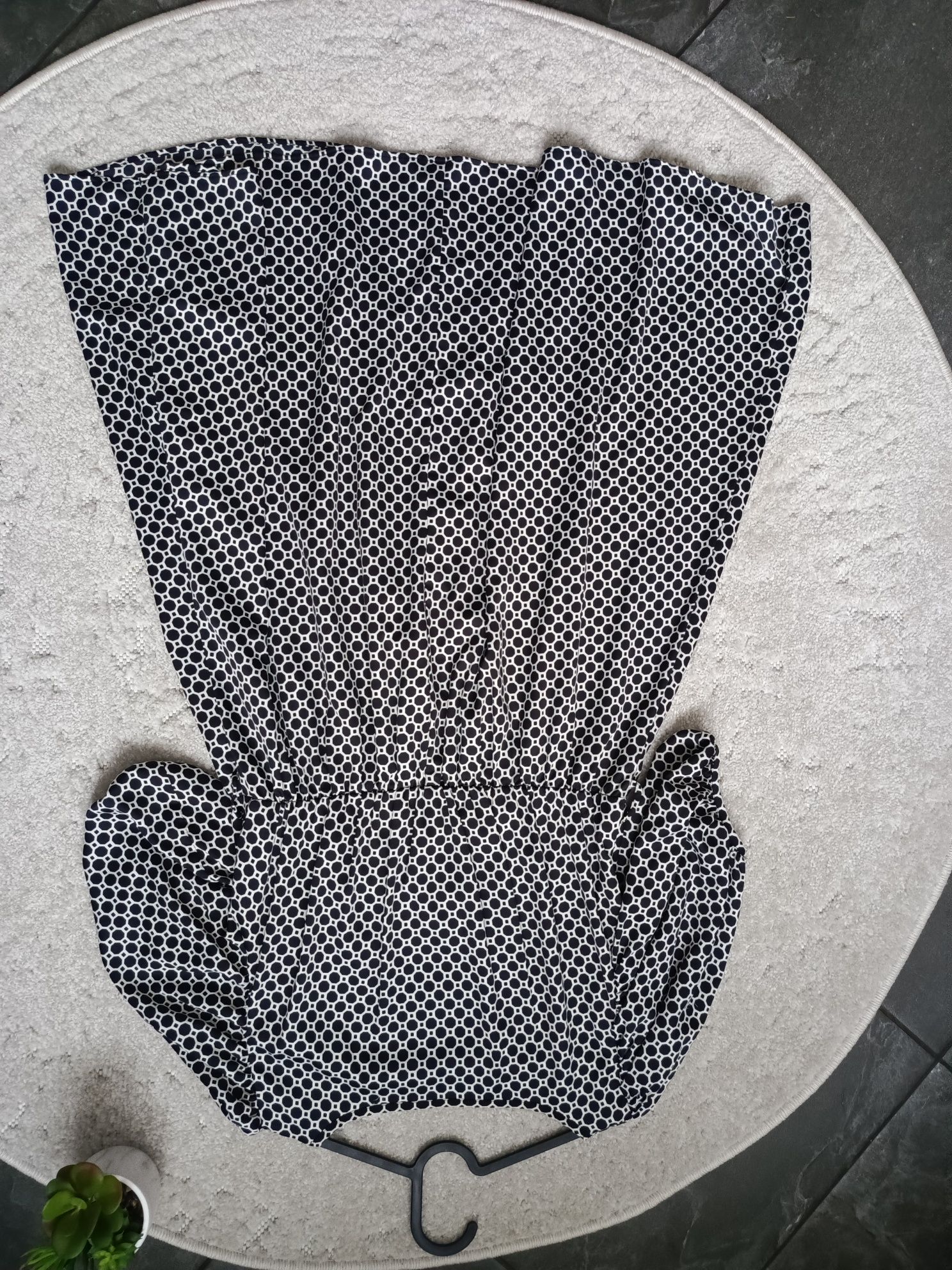 Sukienka H&M w geometryczny wzór, bufiaste rękawy, S/M/L