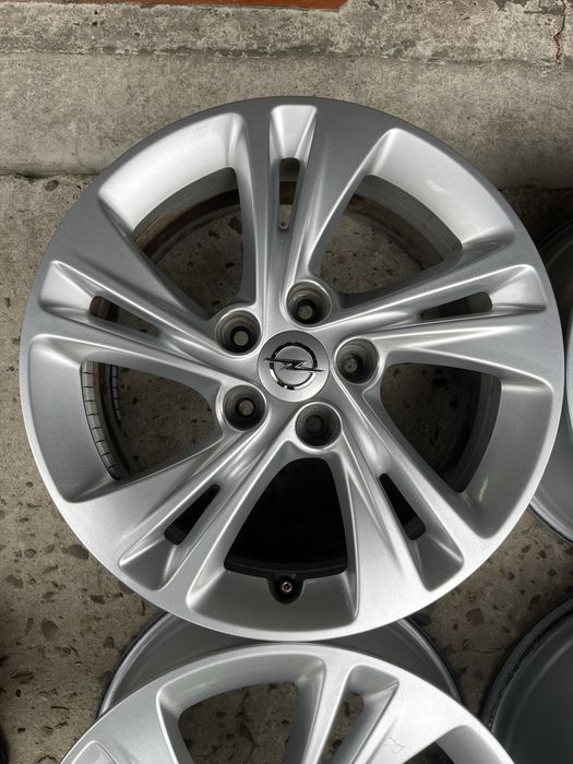 Диски Опель. R16/5/108/7J/ET44.
