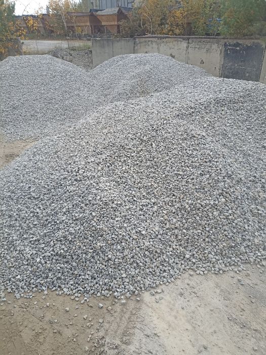 Kruszywa Drenaż Piach Ziemia Ogrodowa Torf Żwir Kamień Szlaka Żużel