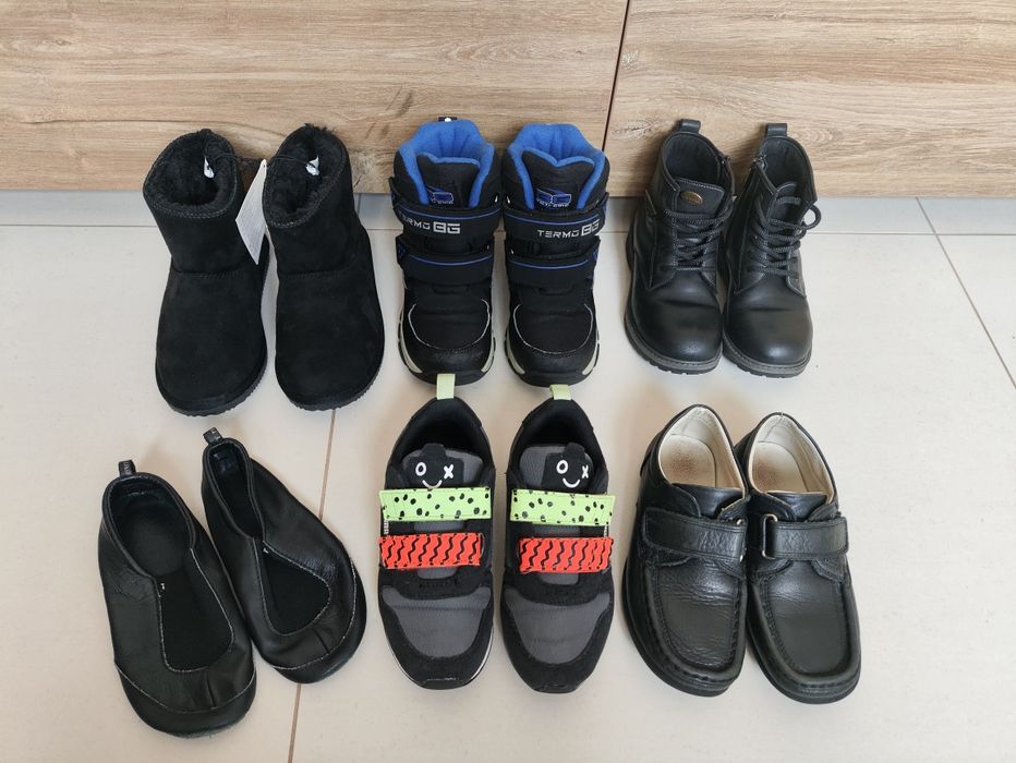 Взуття термо чоботи BG уггі шкіряні лофери Perlinа