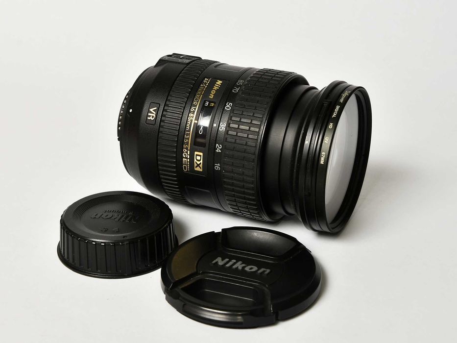 Nikon AF-S 16-85mm f/3.5-5.6G ED VR DX.